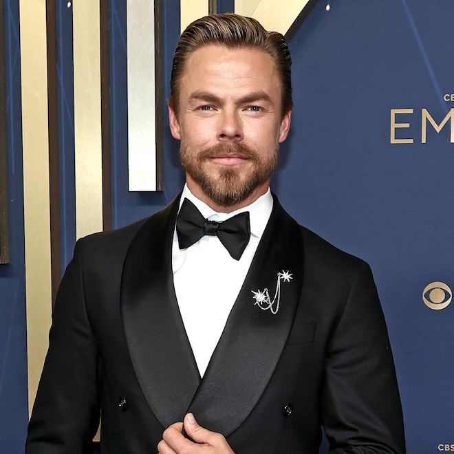 Derek Hough arrives at the Emmys 2025 red carpet